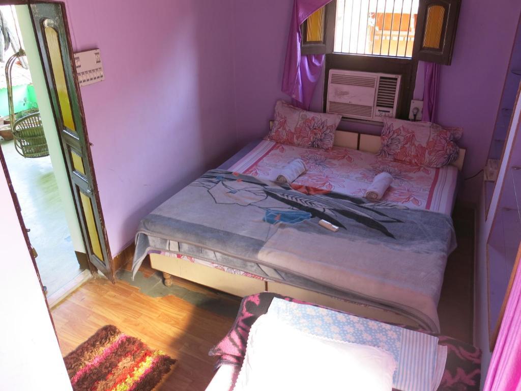 Suraj Guest house